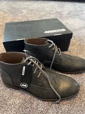 mecca Men's Gray Chukka Wingtip Boots